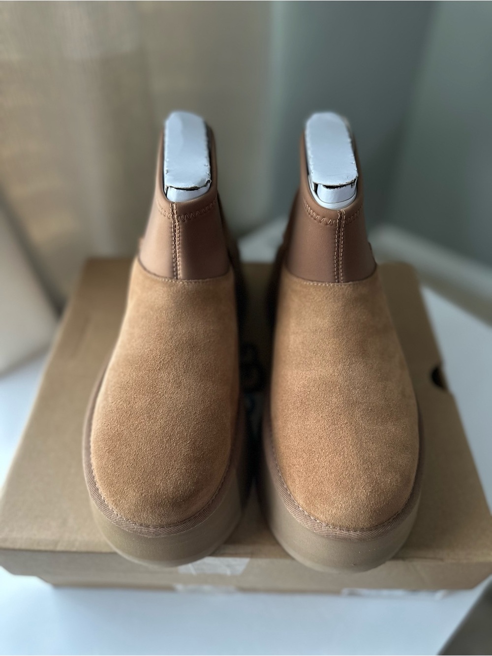 UGG Classic Mini Dipper Platform Boots Chestnut Women’s Size 9 - Picture 4 of 9